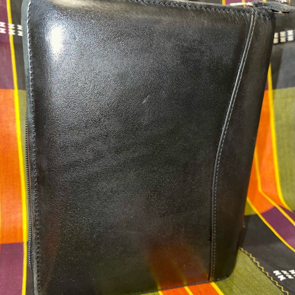 Franklin Covey Black Leather Compact Binder Only - Picture 7 of 16